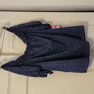 NEW Vince Camuto Blouse.